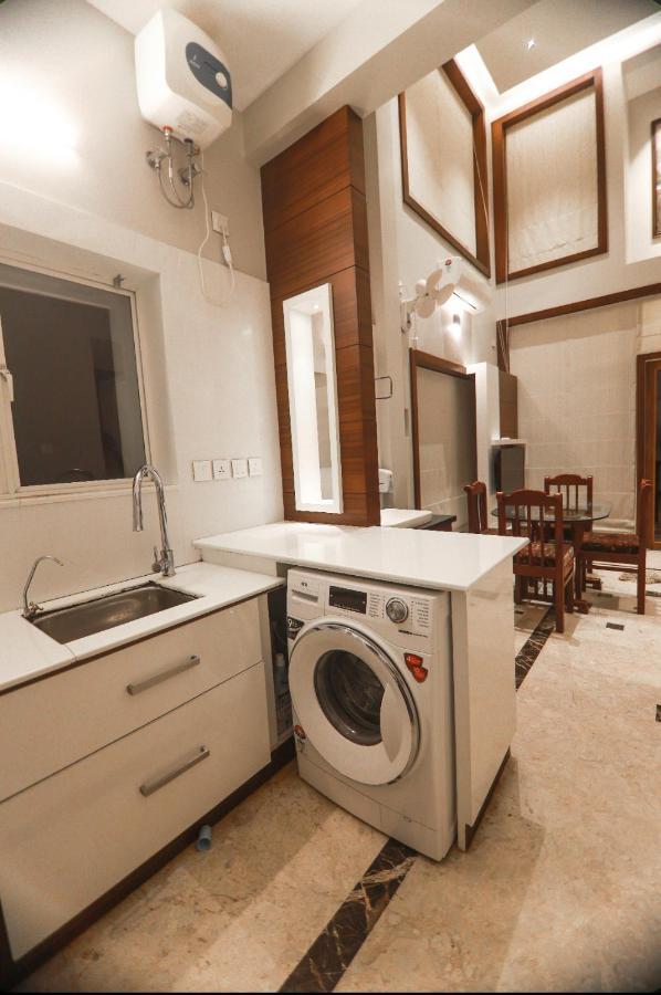 Square Villa Residency Luxury 1 Bed Room Villa With Private Pool Mukkam Kültér fotó